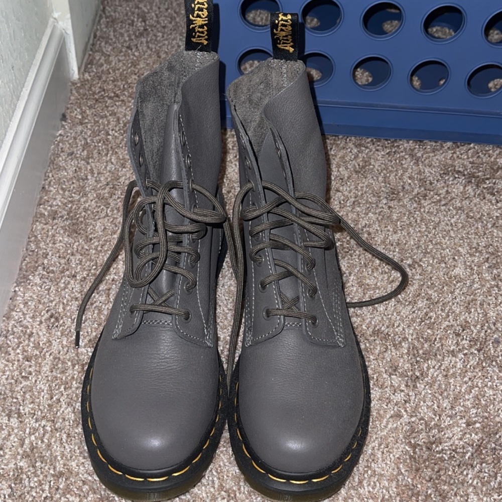 Dr Marten Boots